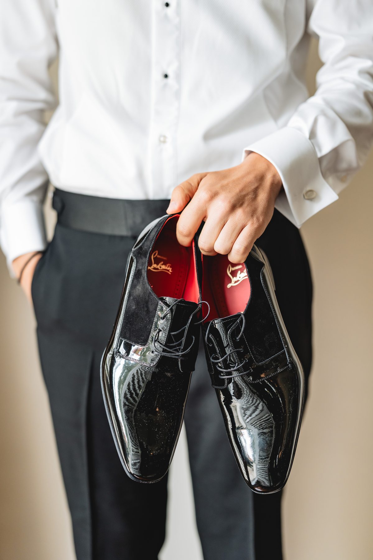 Simon and Sara bridal preparation — Melbourne wedding photography by C2 Films