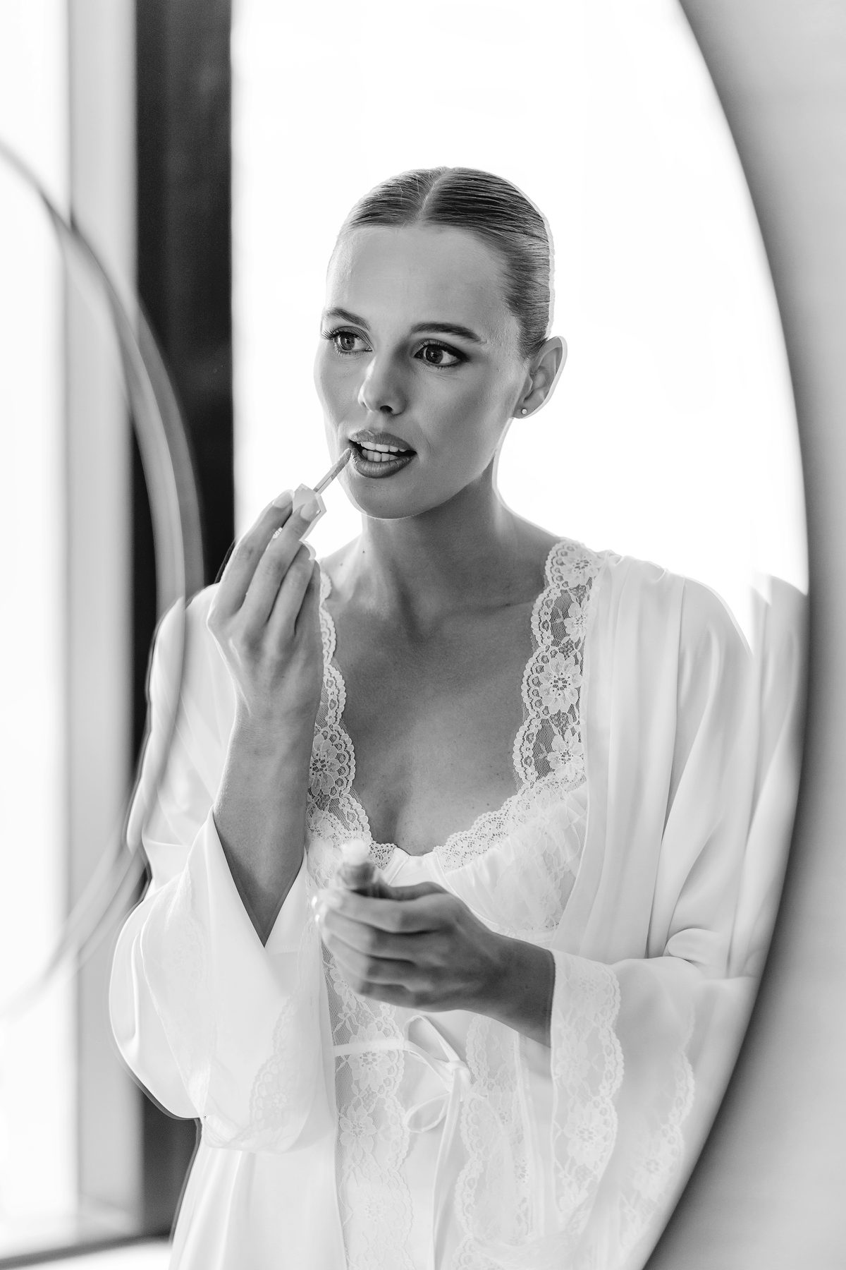 Simon and Sara wedding morning preparations — Melbourne wedding photography by C2 Films
