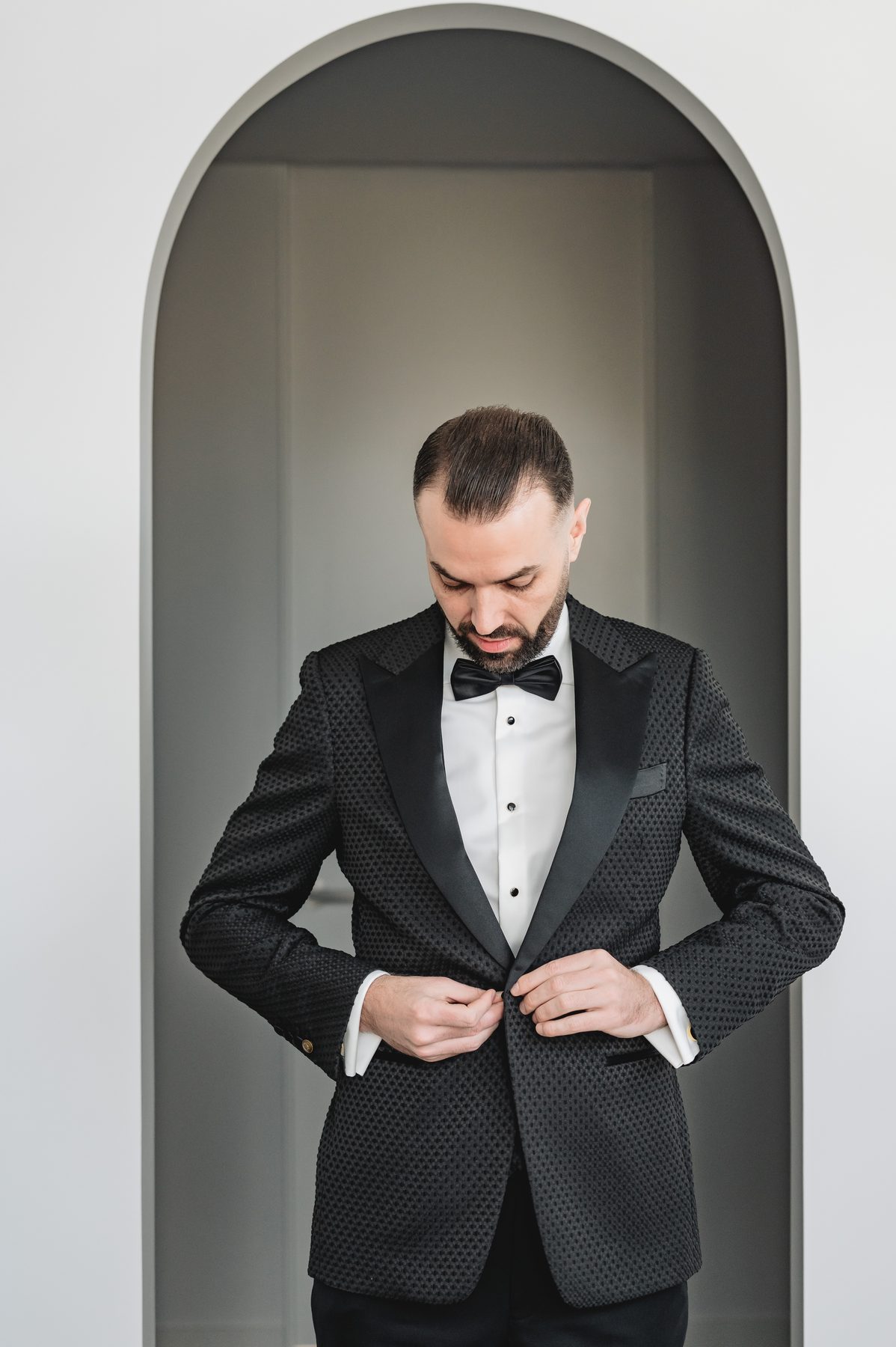 Toni and Suzie wedding morning preparations — Melbourne wedding photography by C2 Films